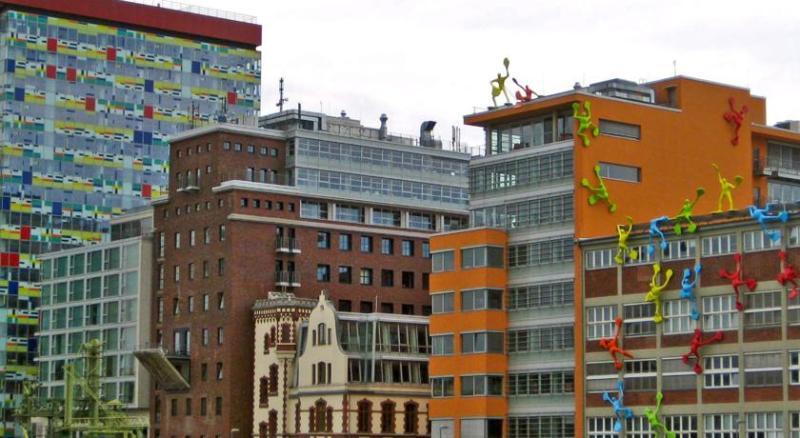 Courtyard By Marriott Duesseldorf Hafen Düsseldorf Exterior foto